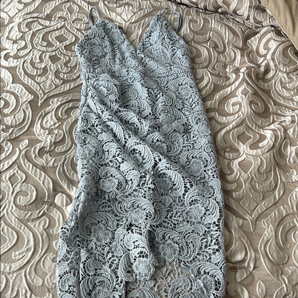 Elegant Lace Dress in Light Gray